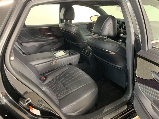 Used 2022 Lexus LS 500 AWD w/ Luxury Package image 39