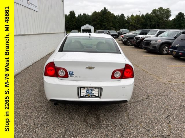 Used 2010 Chevrolet Malibu LT w/ Rear Power Package FWD image 7