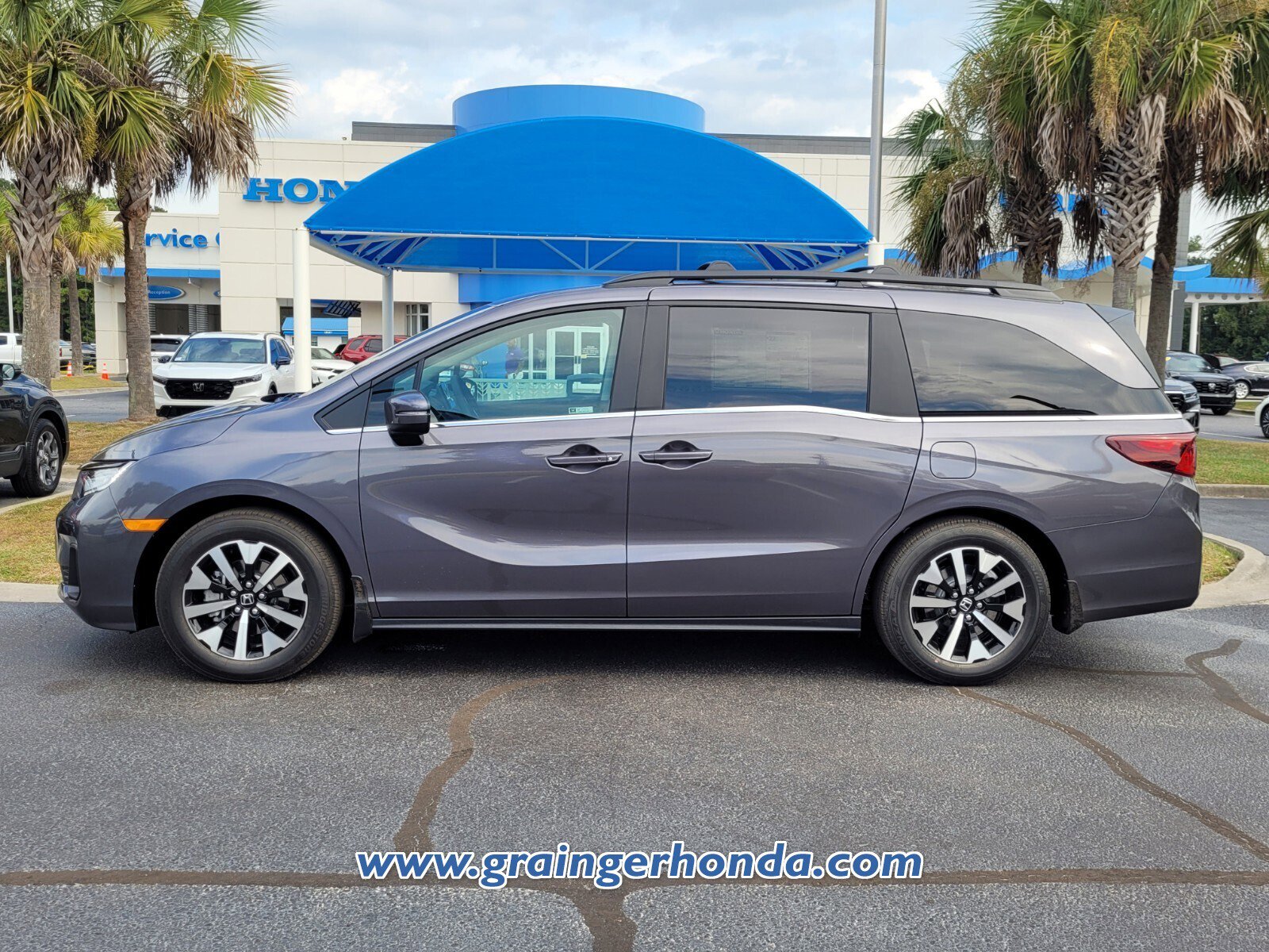New 2026 Honda Odyssey EX-L image 2
