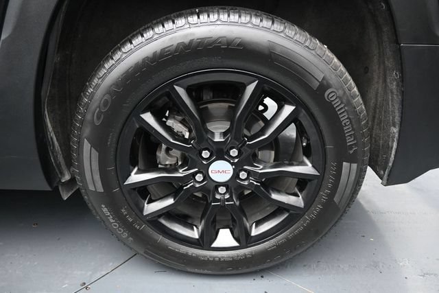 Used 2023 GMC Terrain SLT w/ Infotainment Package II AWD/4WD image 10