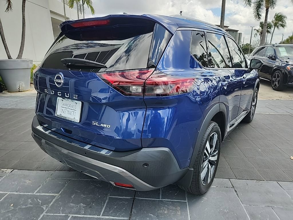 Used 2023 Nissan Rogue SL w/ SL Premium Package image 9