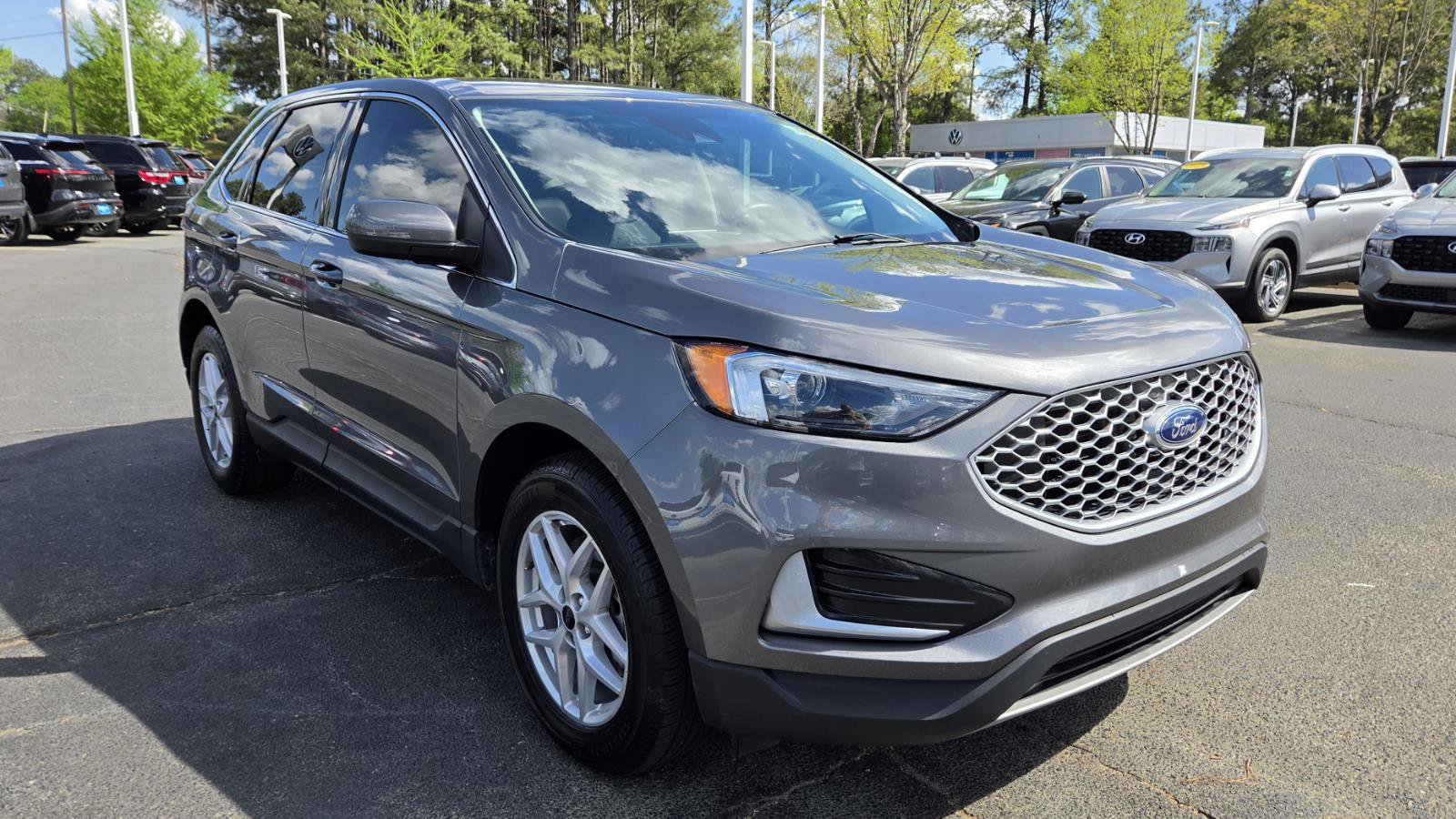 Used 2024 Ford Edge SEL AWD/4WD image 7