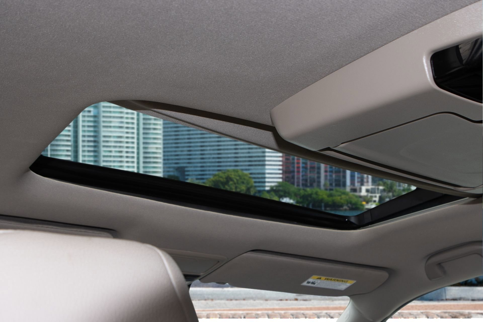 Used 2022 Honda Pilot Elite image 31