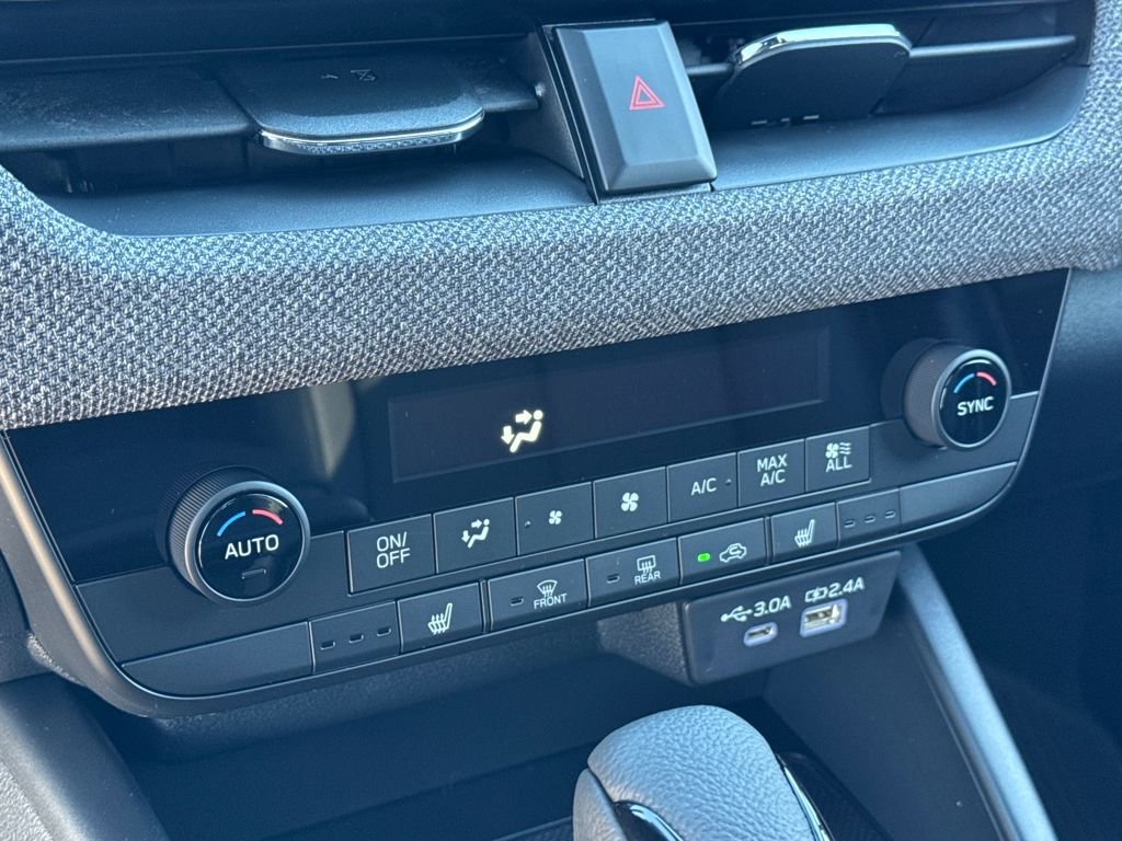 New 2026 Subaru Outback Premium image 24