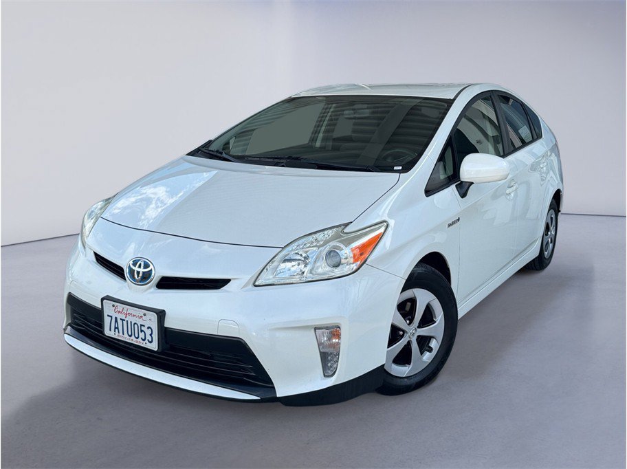 Used 2014 Toyota Prius Two FWD image 1