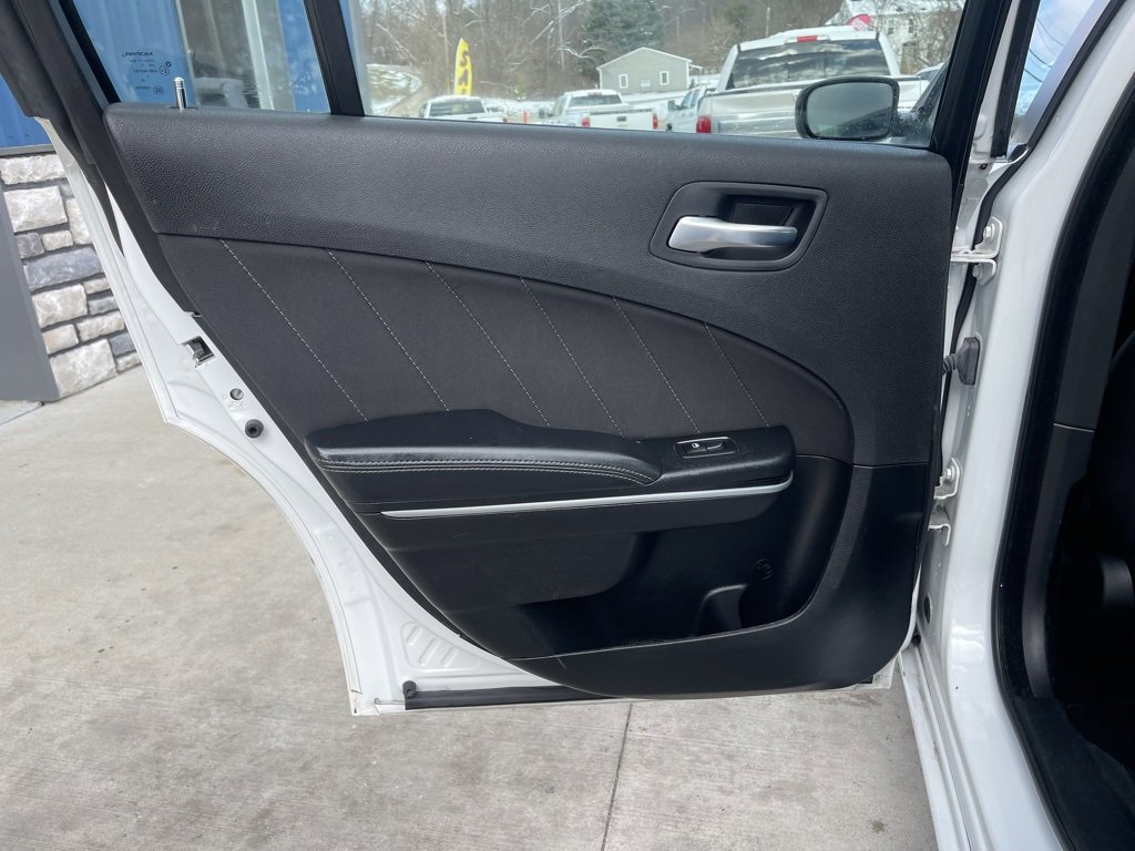 Used 2023 Dodge Charger SXT image 14
