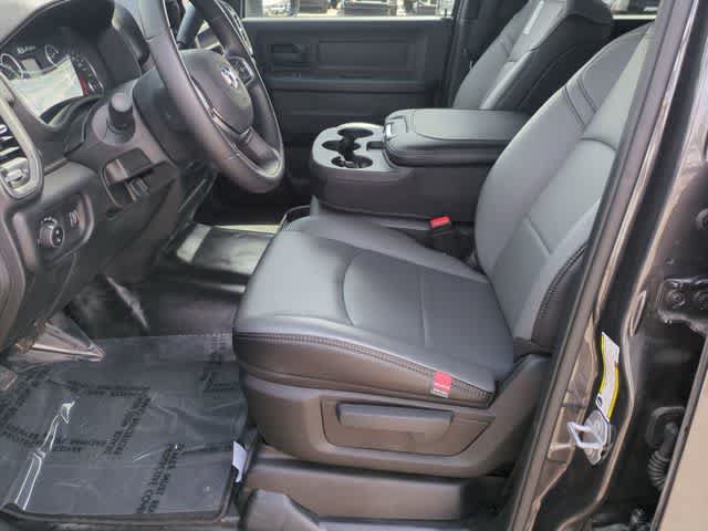 New 2026 RAM 3500 Tradesman AWD/4WD image 17
