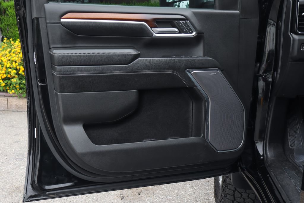 Used 2024 GMC Sierra 2500 Denali w/ Denali Reserve Package image 17