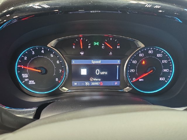 Used 2023 Chevrolet Traverse LT w/ LT Premium Package AWD/4WD image 24