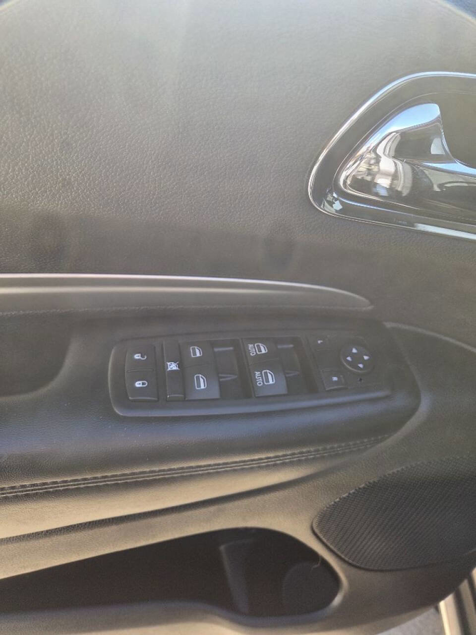 Used 2015 Dodge Durango SXT w/ Quick Order Package 23B AWD/4WD image 17