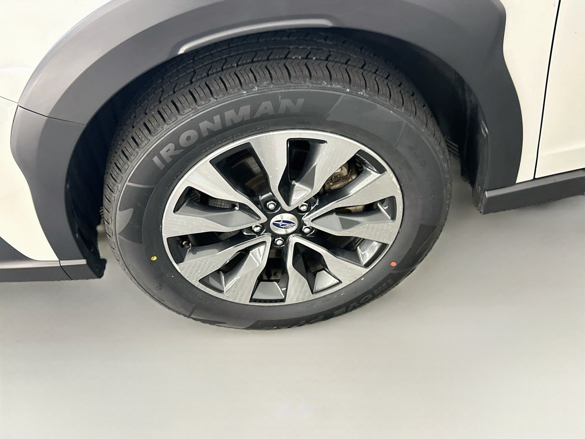 Used 2024 Subaru Outback Limited AWD/4WD image 11