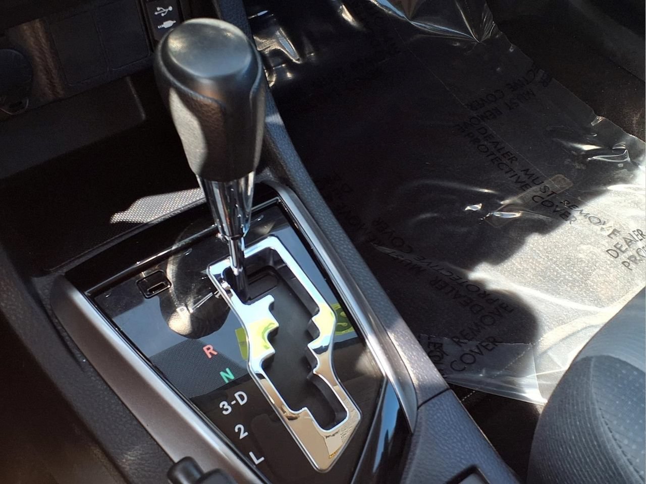 Used 2014 Toyota Corolla L w/ Body Protection Package FWD image 17