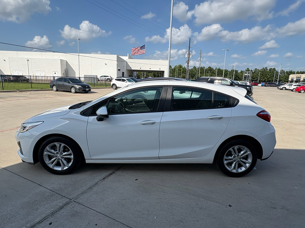 Used 2019 Chevrolet Cruze LS w/ LS Convenience Package FWD image 5