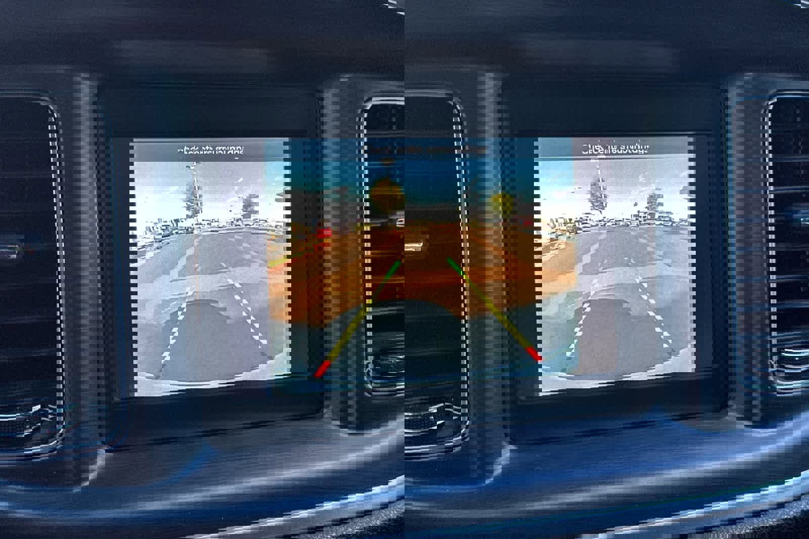 Used 2018 Dodge Charger SXT image 20