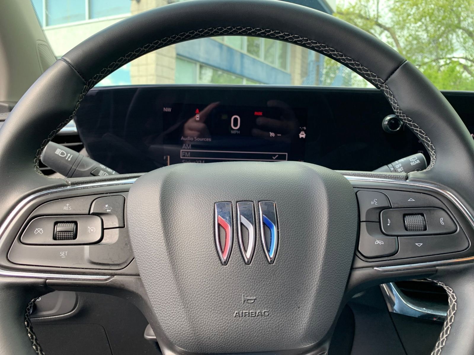 Used 2025 Buick Encore GX Preferred image 27