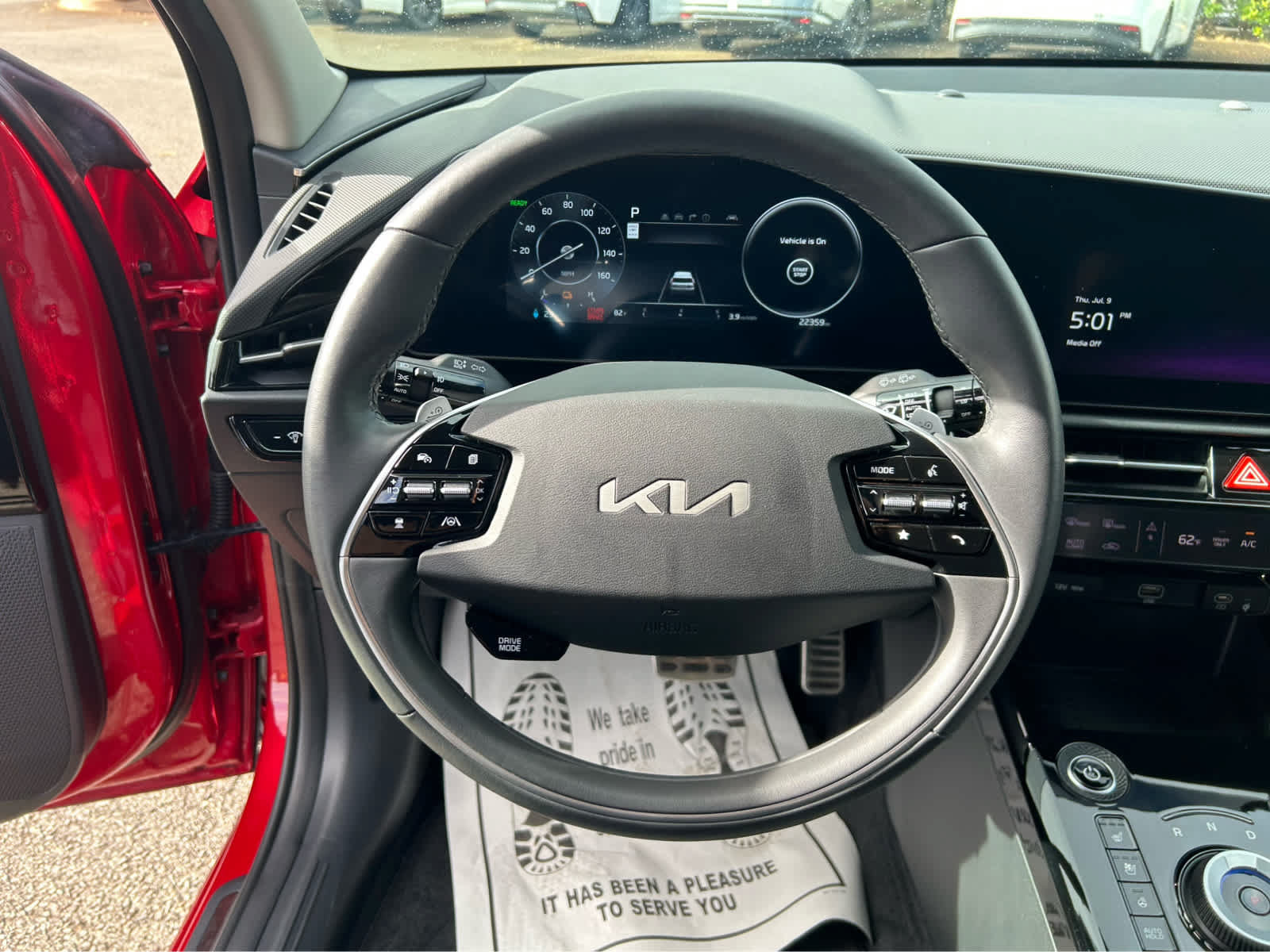 Used 2024 Kia Niro Wave FWD image 6