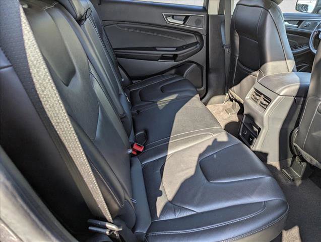 Used 2022 Ford Edge Titanium image 29