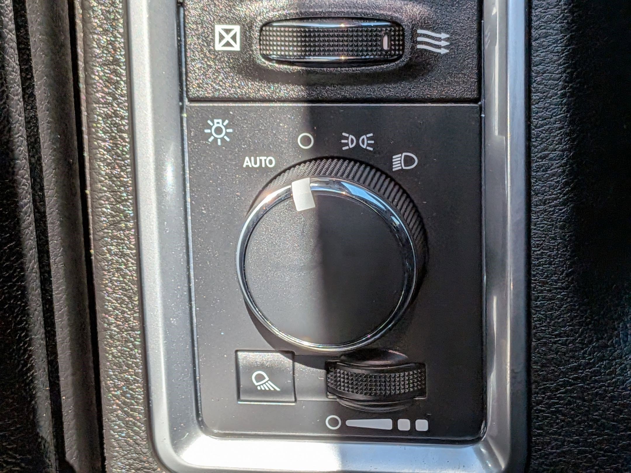 Certified 2022 RAM 1500 Classic Warlock w/ Electronics Group image 18