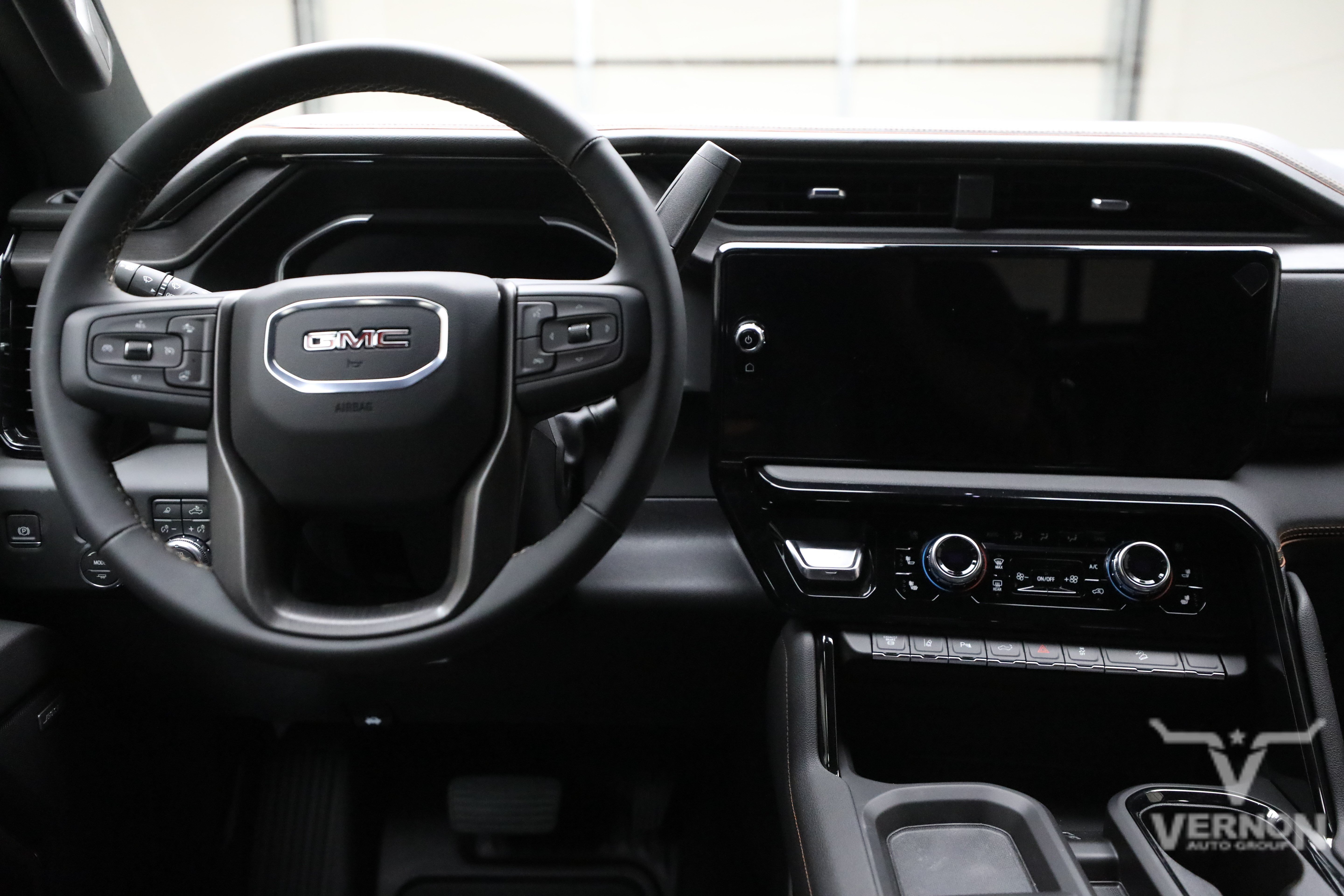 New 2026 GMC Sierra 2500 AT4 w/ AT4 Premium Plus Package AWD/4WD image 17