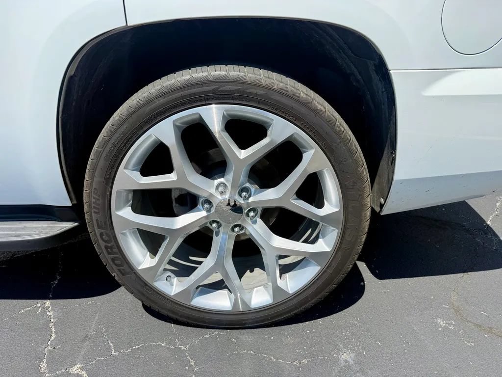 Used 2010 Chevrolet Tahoe LT AWD/4WD image 14