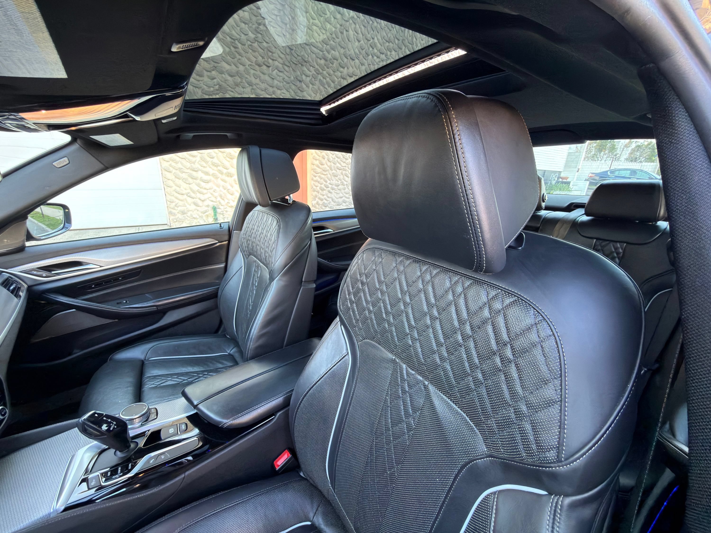 Used 2019 BMW M550i xDrive AWD/4WD image 14