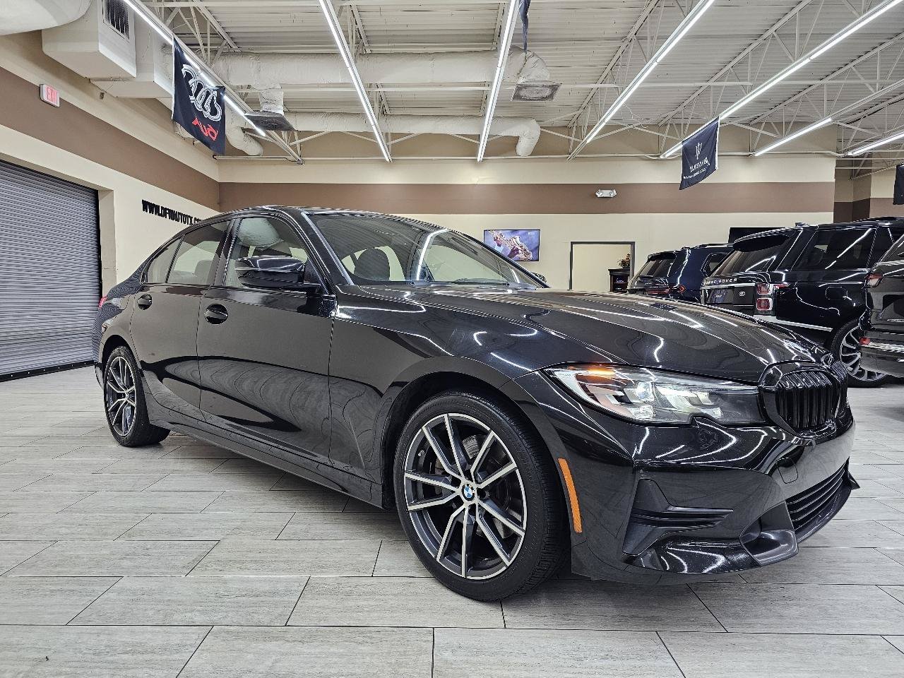 Used 2020 BMW 330i Sedan RWD image 4