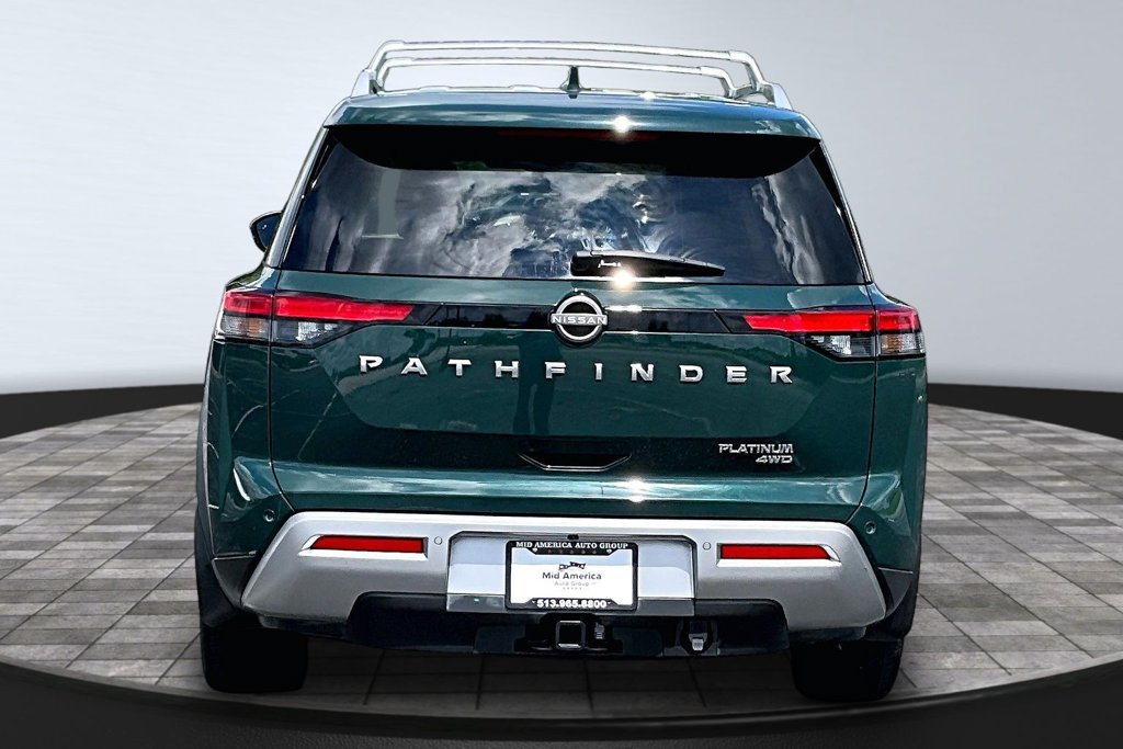 Used 2023 Nissan Pathfinder Platinum AWD/4WD image 4