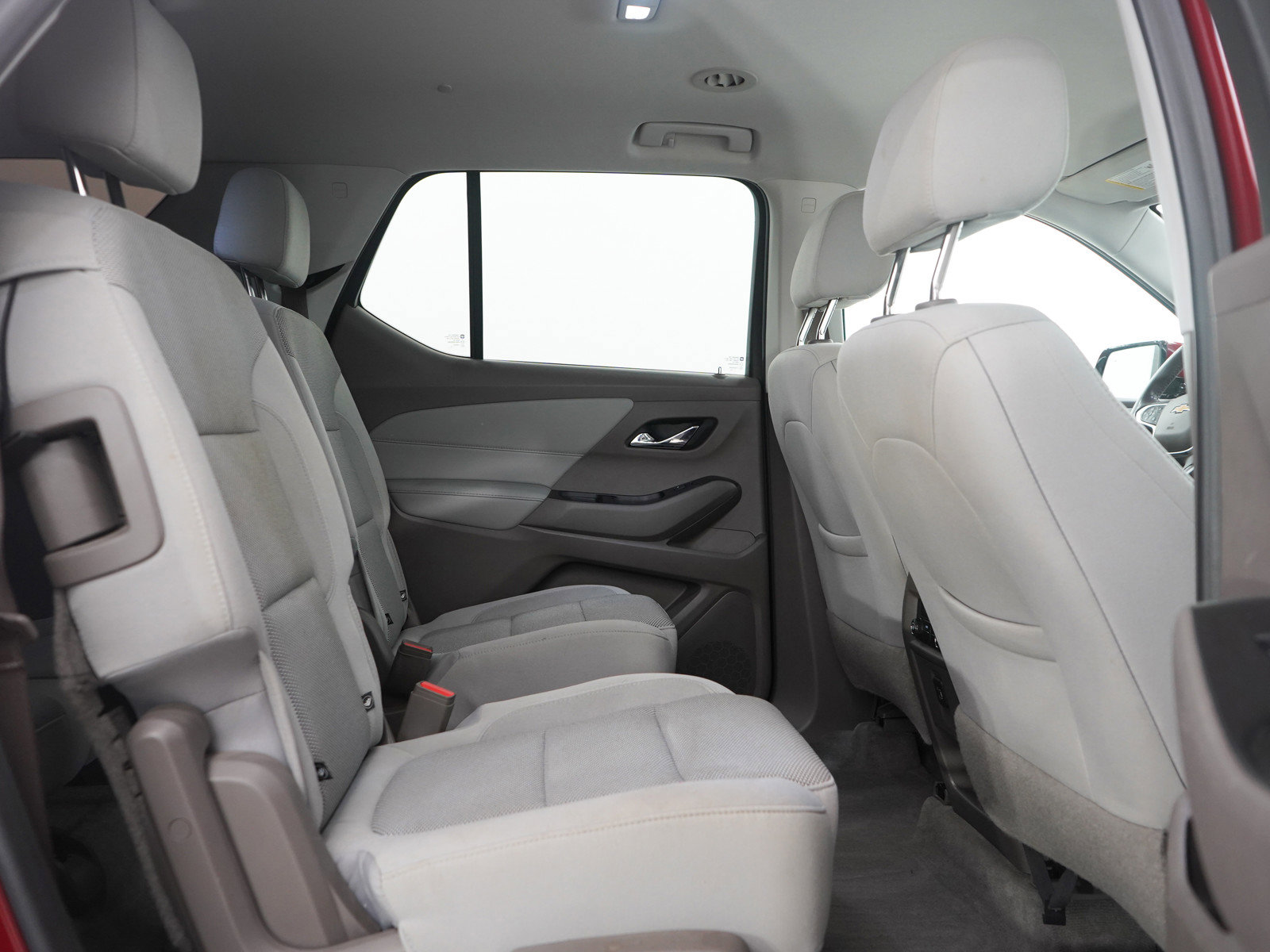 Used 2020 Chevrolet Traverse LT w/ Driver Confidence II Package image 12