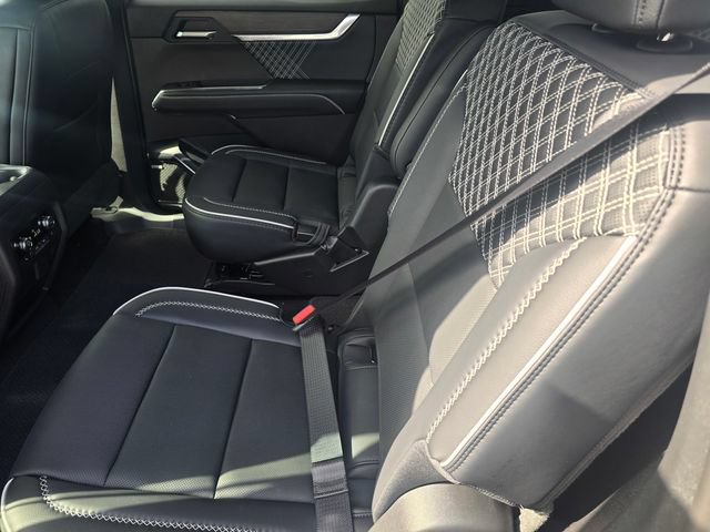 New 2026 GMC Acadia Denali w/ Super Cruise Package FWD image 10