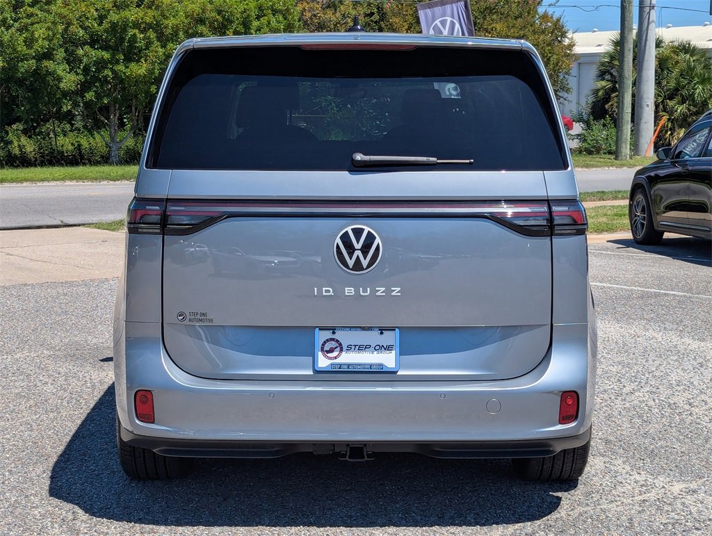 New 2025 Volkswagen ID. Buzz Pro S Plus image 6
