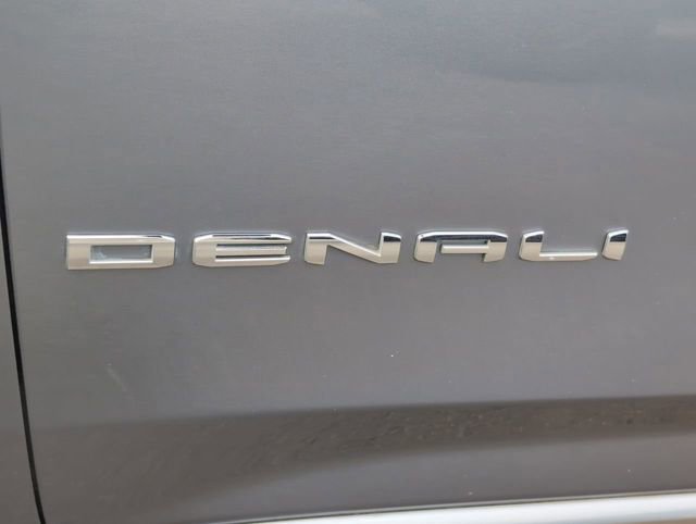 Certified 2022 GMC Yukon Denali w/ Denali Ultimate Package image 38