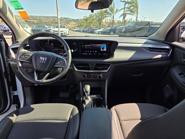 Used 2025 Buick Encore GX Preferred FWD image 13