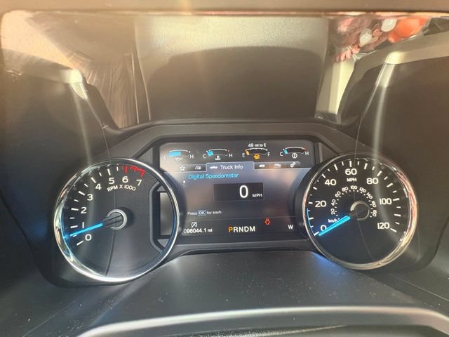 Used 2017 Ford F150 Lariat w/ Equipment Group 502A Luxury AWD/4WD image 19