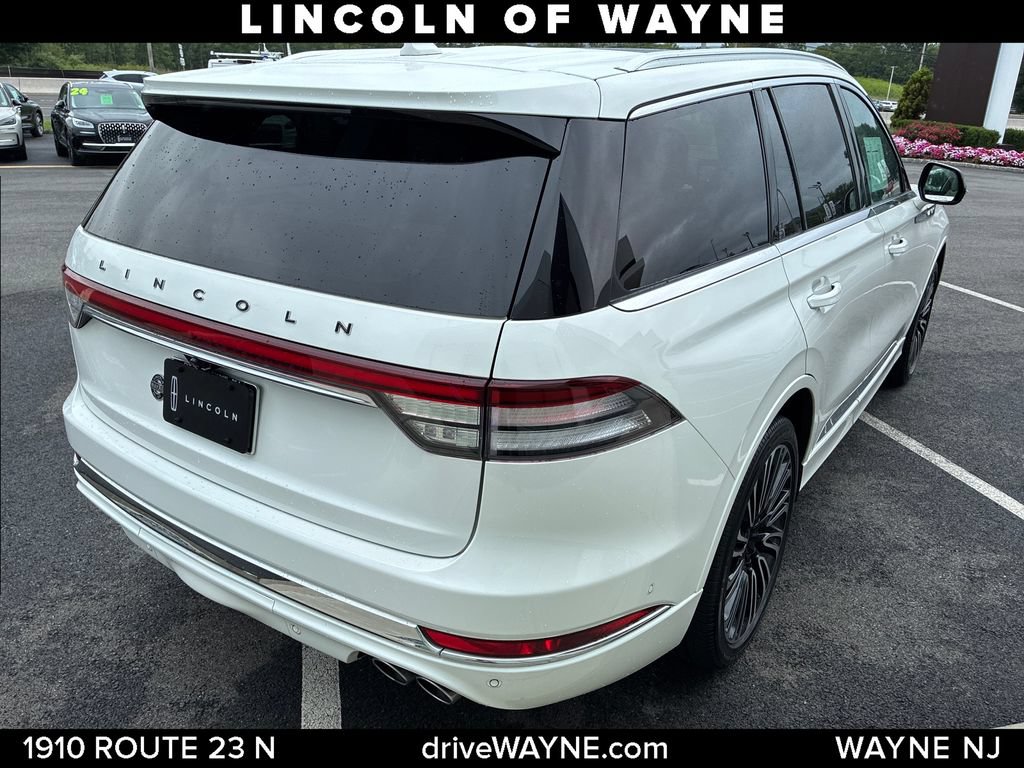 Certified 2021 Lincoln Aviator Black Label w/ Dynamic Handling Package AWD/4WD image 8