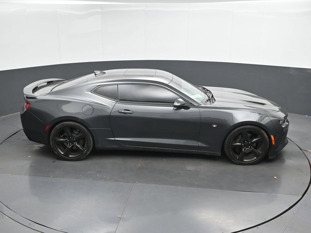 Used 2016 Chevrolet Camaro SS RWD image 33