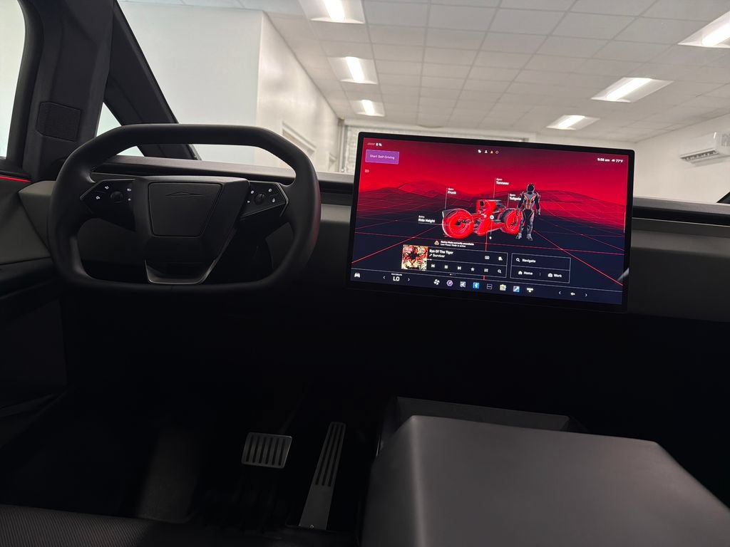 Used 2025 Tesla Cybertruck AWD Crew Cab image 13
