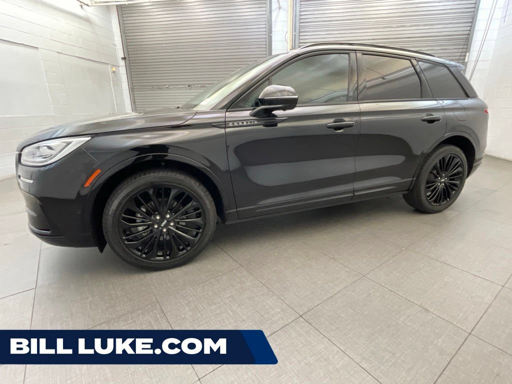 Used 2023 Lincoln Corsair Reserve w/ Equipment Group 202A AWD/4WD image 1