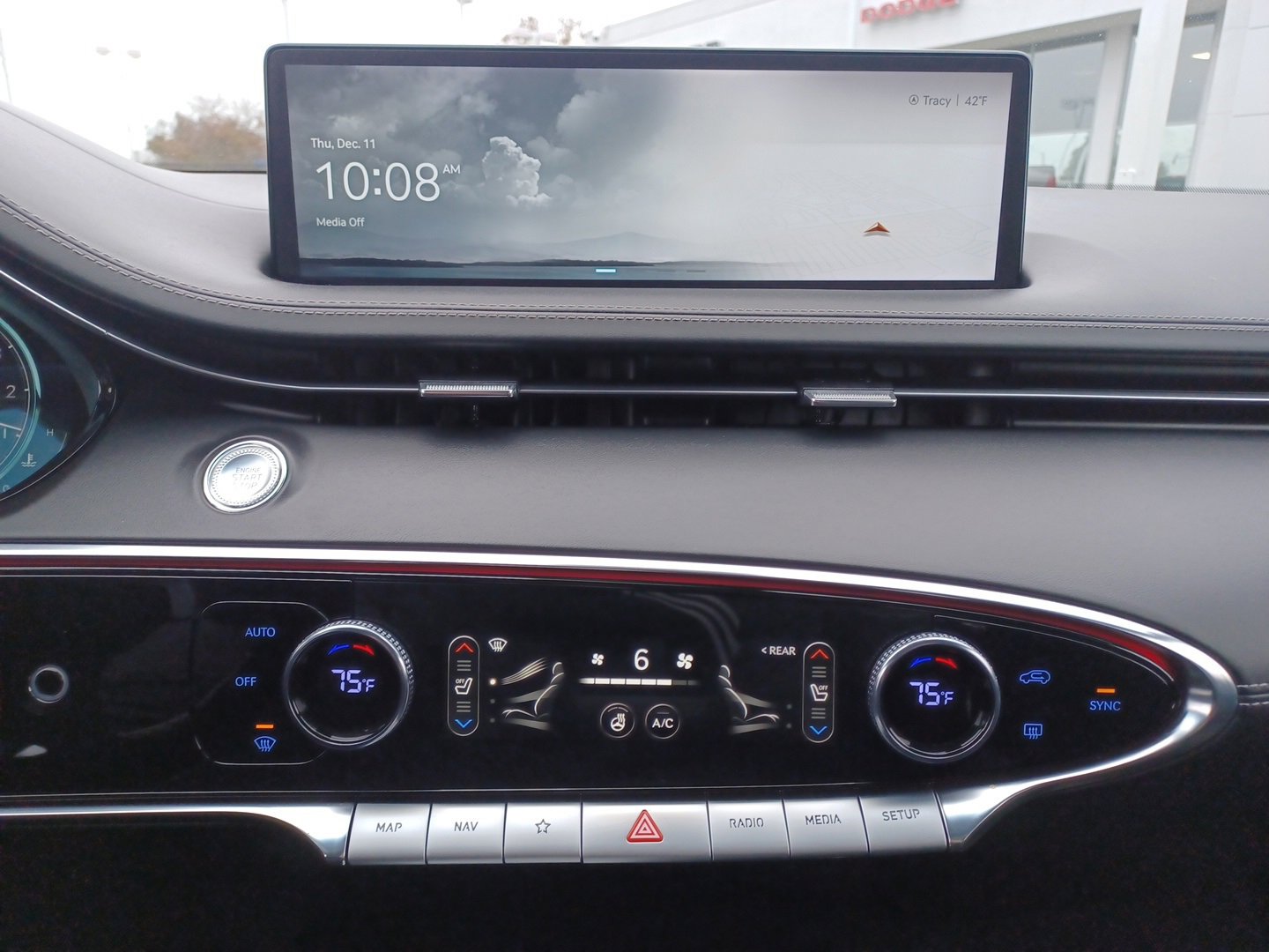 Used 2023 Genesis GV70 2.5T w/ Sport Prestige Package image 12