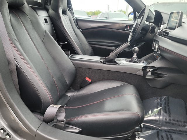Used 2017 MAZDA MX-5 Miata RF Grand Touring RWD image 5