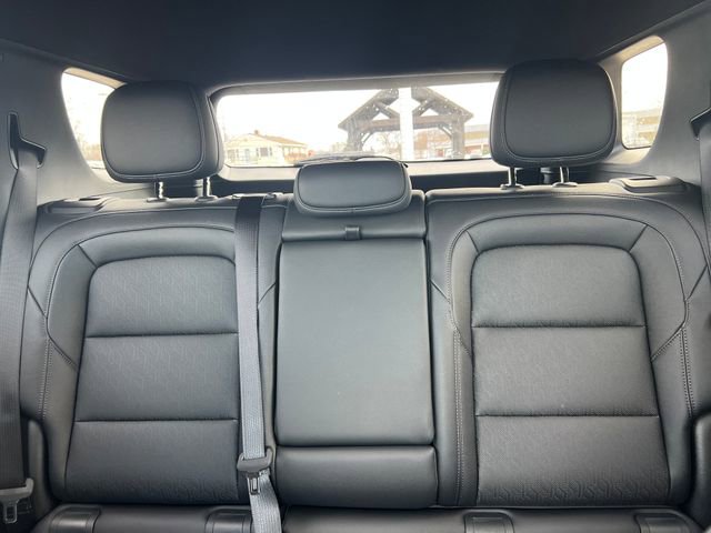 New 2026 Chevrolet Equinox LT w/ Convenience Package II image 18