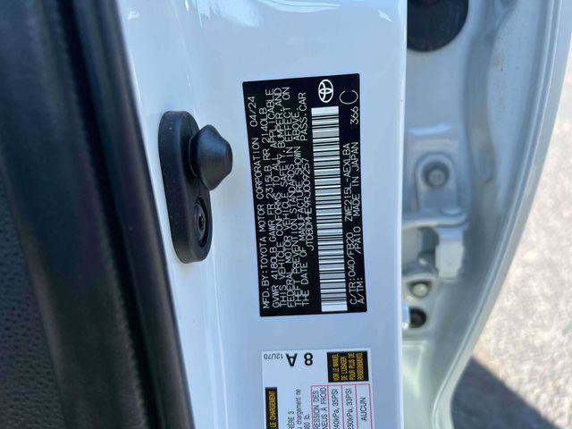 Certified 2024 Toyota Corolla LE AWD/4WD image 28