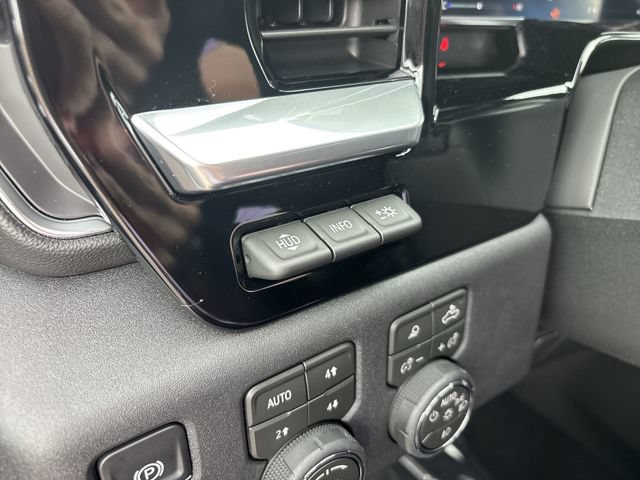New 2026 Chevrolet Silverado 2500 LTZ w/ LTZ Plus Package AWD/4WD image 38