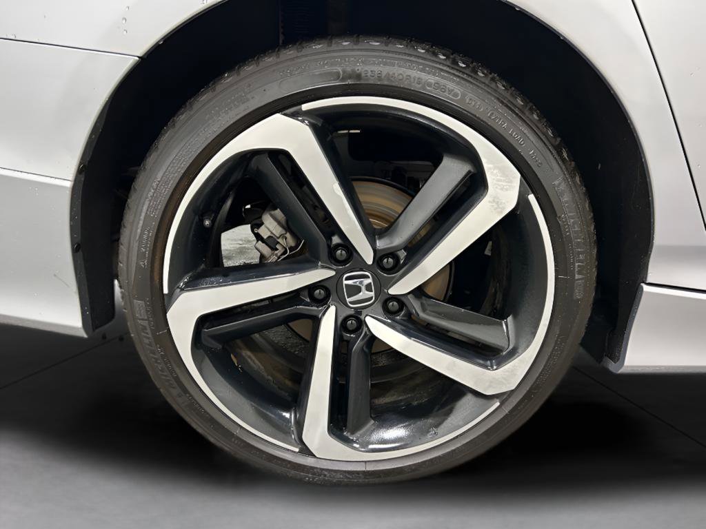 Used 2022 Honda Accord Sport image 10