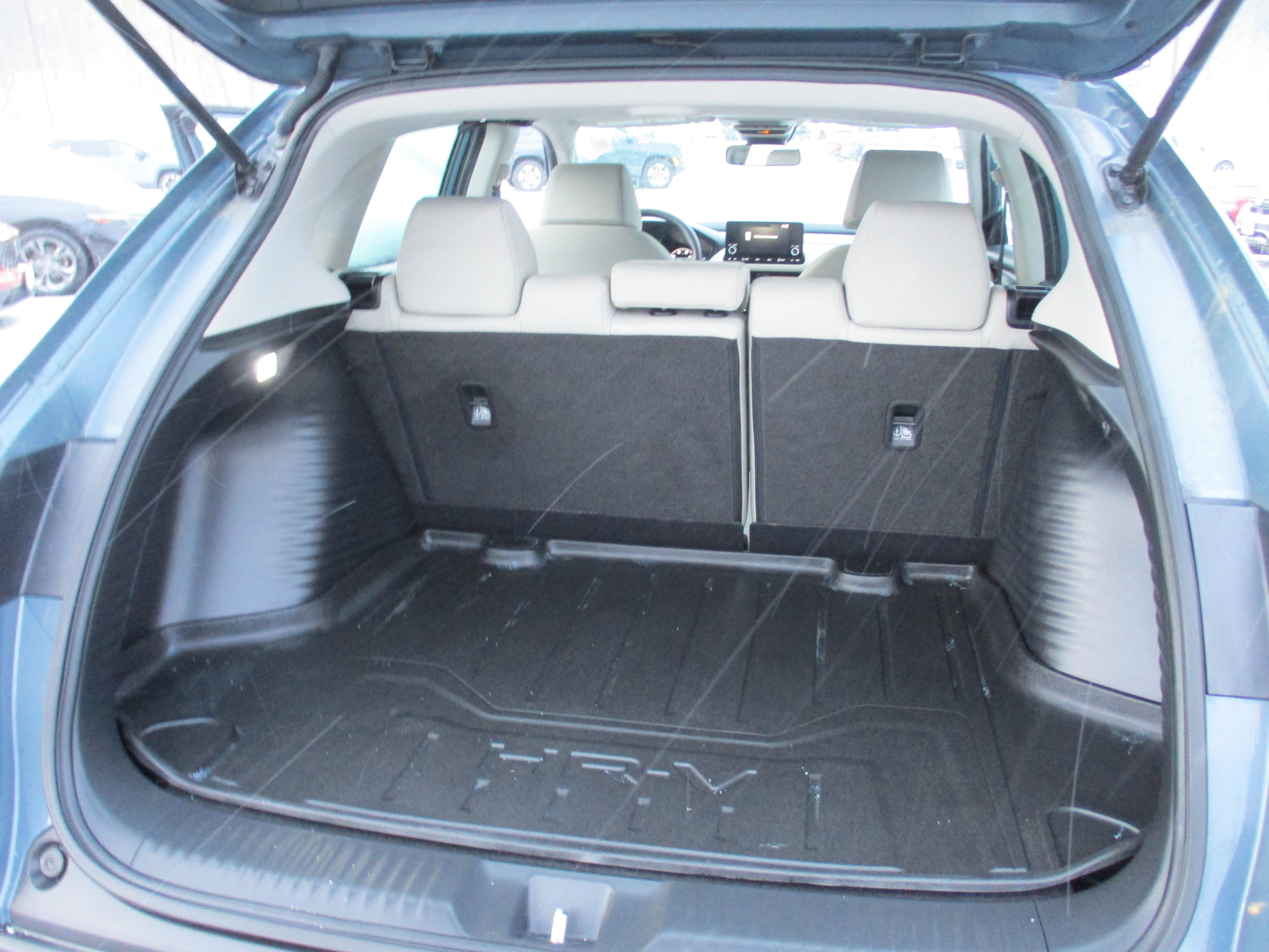 Certified 2023 Honda HR-V LX image 12