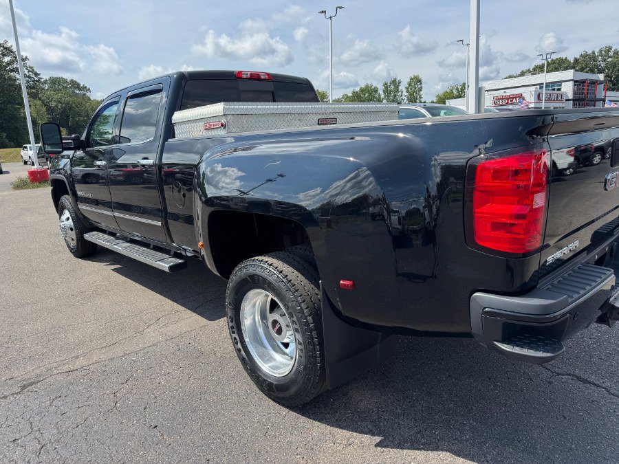 Used 2015 GMC Sierra 3500 Denali AWD/4WD image 10
