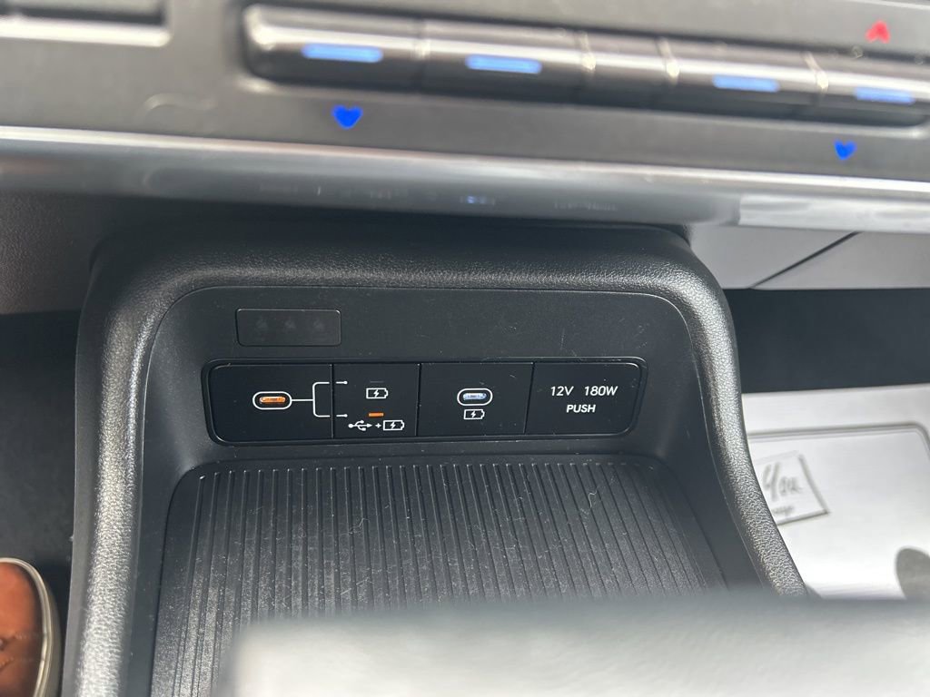 Used 2024 Hyundai Kona SEL AWD/4WD image 26