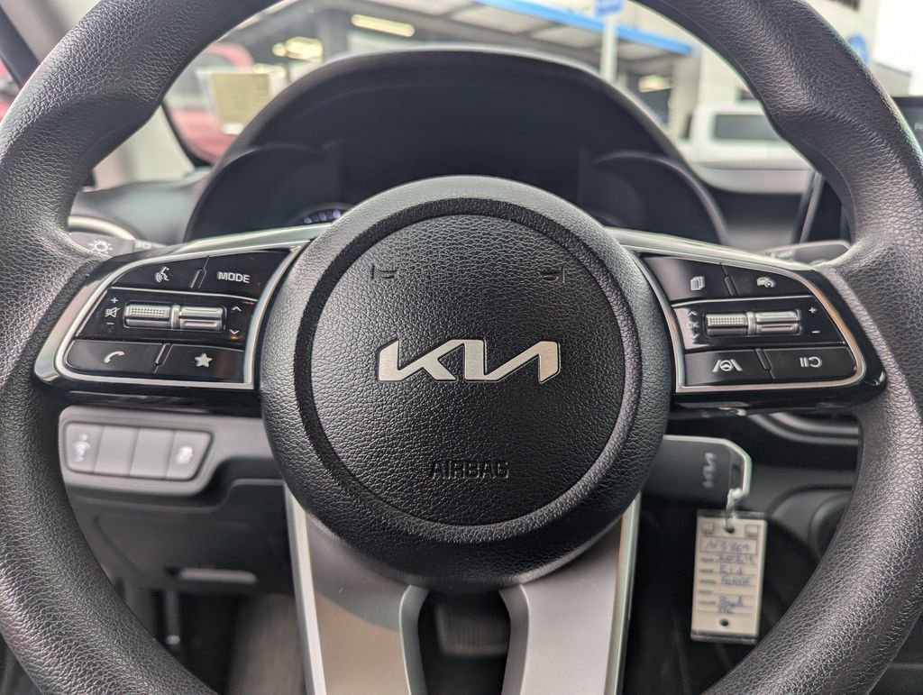 Used 2024 Kia Forte LXS image 20