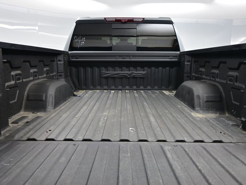 Used 2024 Chevrolet Silverado 1500 ZR2 w/ Technology Package image 7