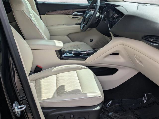 Used 2021 Buick Envision Avenir w/ Technology Package II image 19