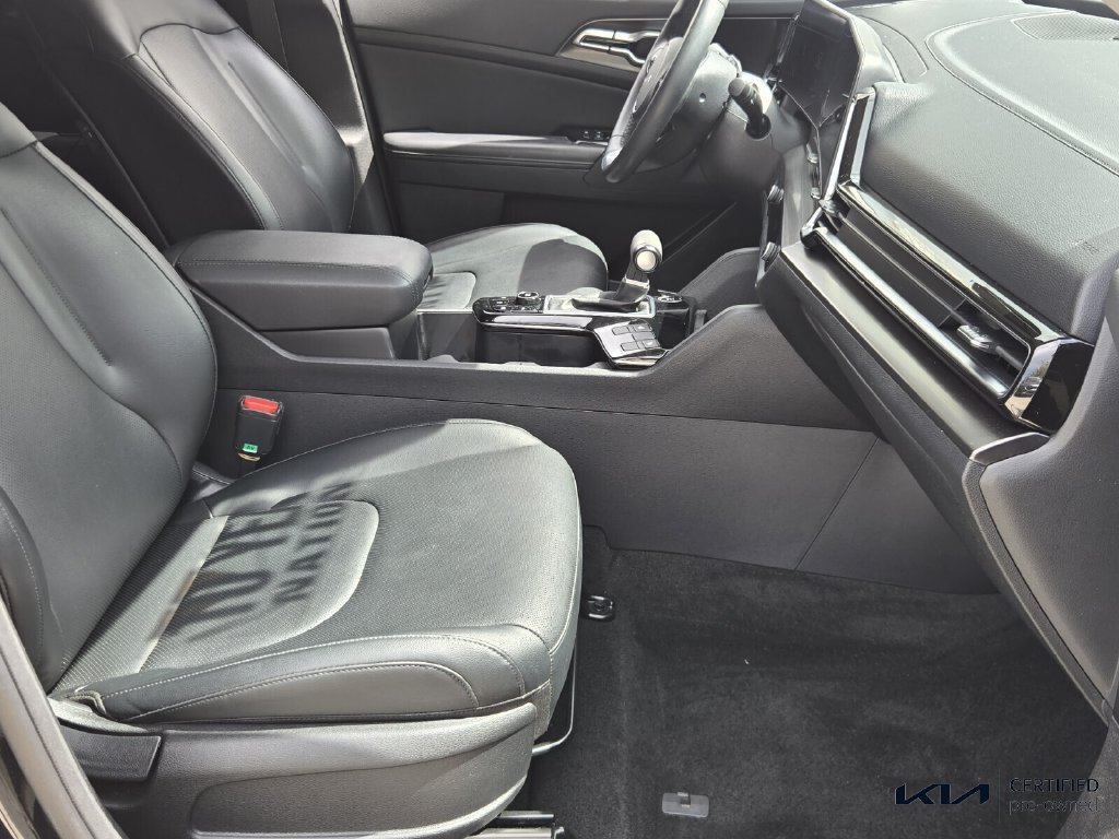 Certified 2024 Kia Sportage EX FWD image 17